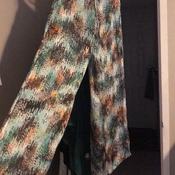 High waisted flowy bottoms from Ark & Co - Picture 2 of 3